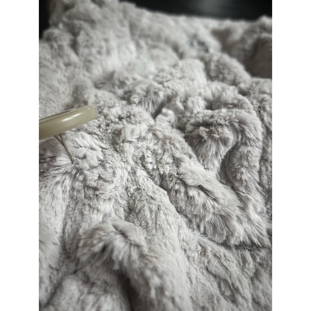 Vintage‎ Y2K Charlotte Russe Grey Faux Fur Cropped Shrug Jacket Small Old Money - Picture 11 of 12